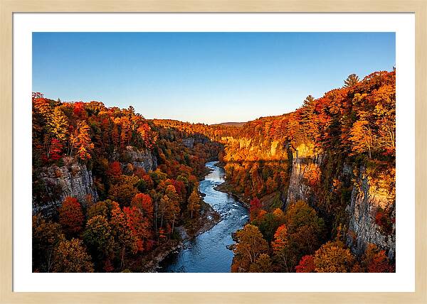 Quechee Gorge In Autumn Splendor