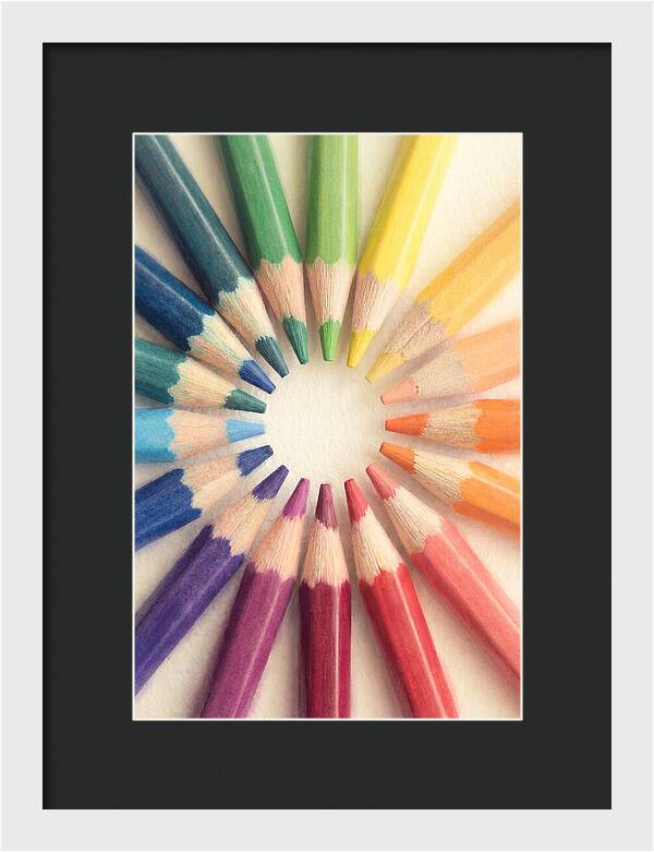Rainbow Circle Of Color Pencils