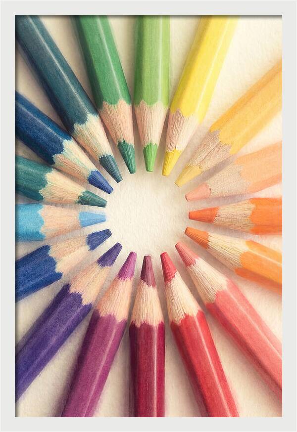 Rainbow Circle Of Color Pencils