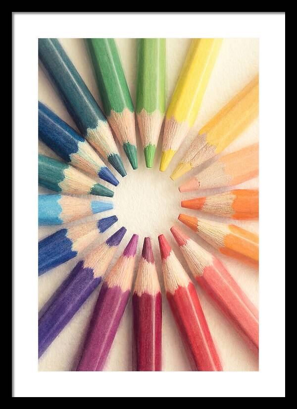 Rainbow Circle Of Color Pencils