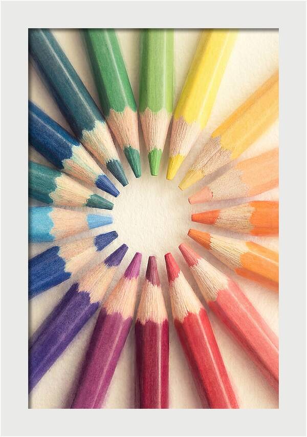 Rainbow Circle Of Color Pencils