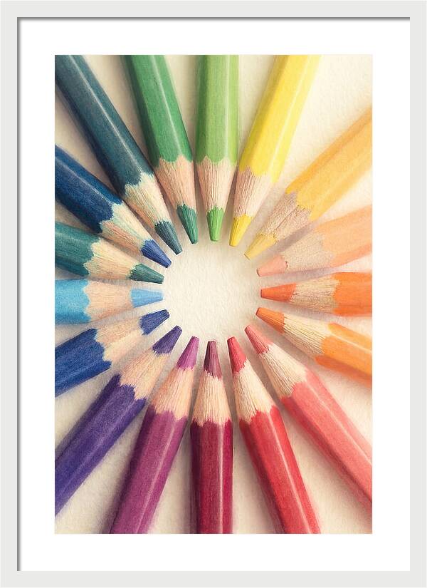 Rainbow Circle Of Color Pencils