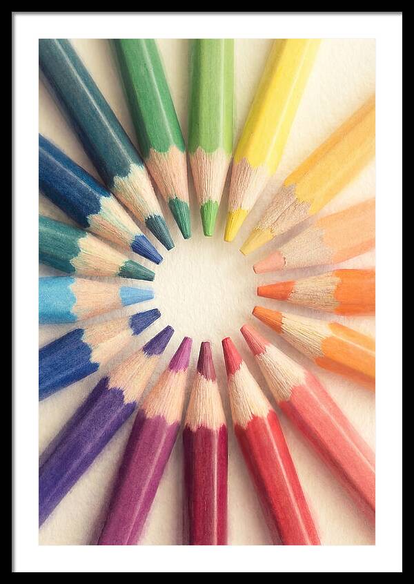 Rainbow Circle Of Color Pencils