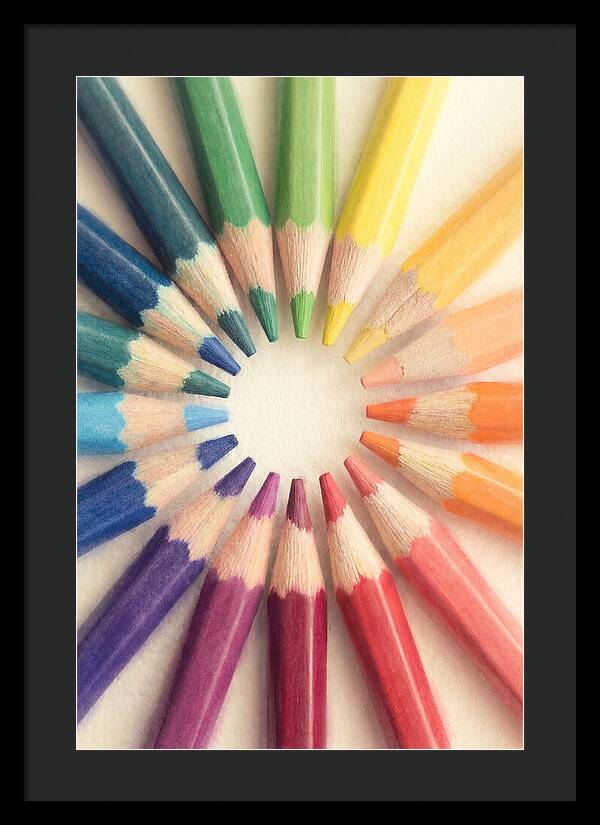 Rainbow Circle Of Color Pencils