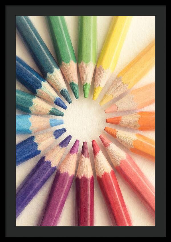 Rainbow Circle Of Color Pencils