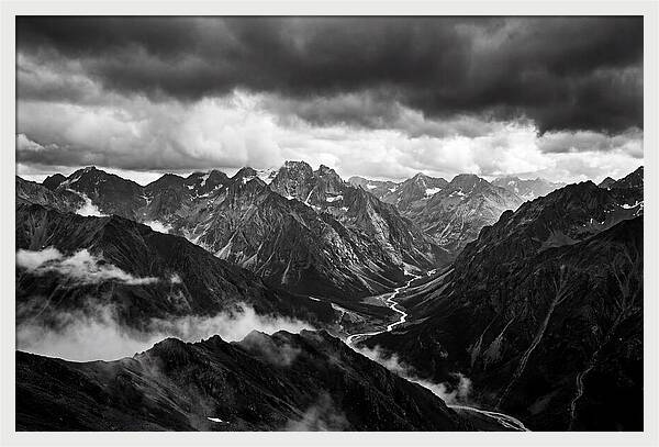 Ridge Vista In Black And White