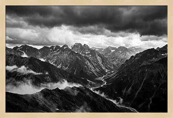 Ridge Vista In Black And White