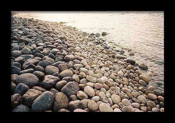 River Pebble Gradient By Size