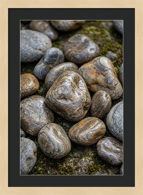 River Stone Patterns