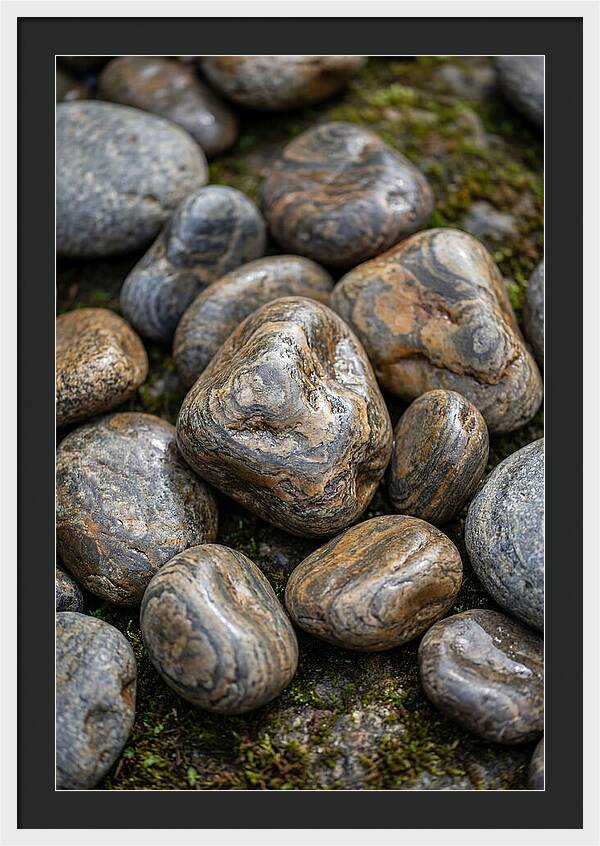 River Stone Patterns