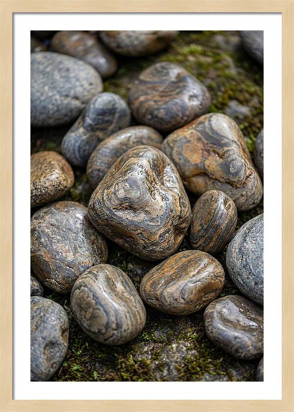 River Stone Patterns