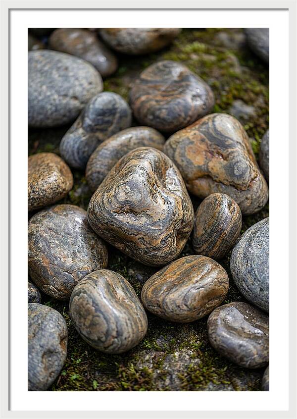 River Stone Patterns