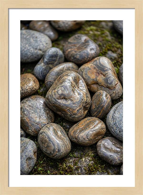 River Stone Patterns