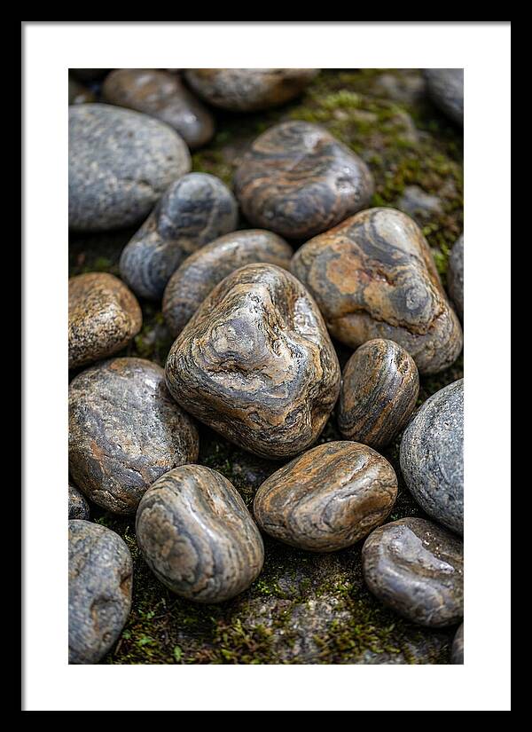 River Stone Patterns