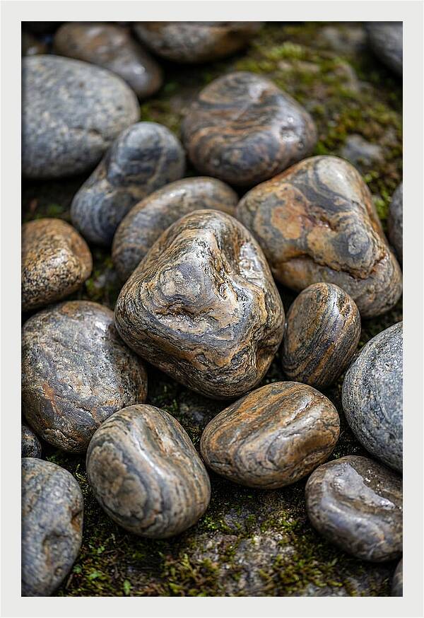River Stone Patterns