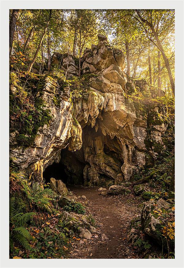 Robbers Cave Entrance