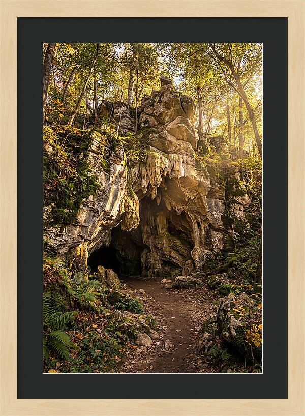 Robbers Cave Entrance
