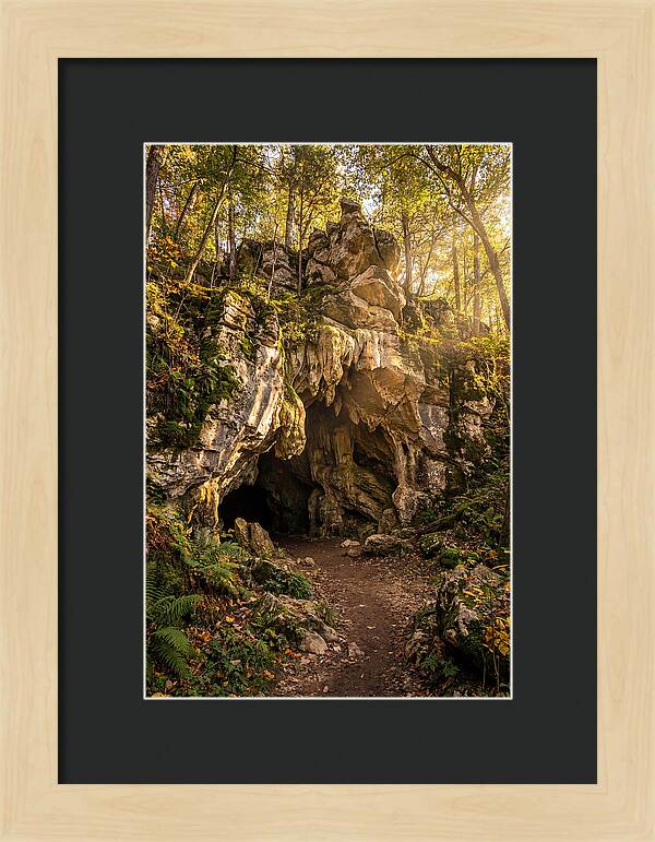 Robbers Cave Entrance