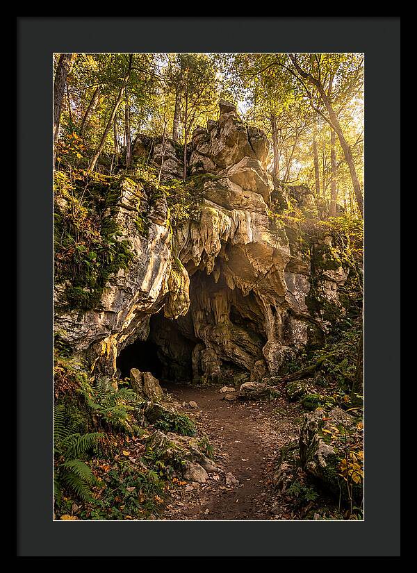 Robbers Cave Entrance