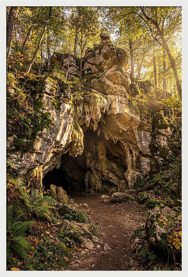 Robbers Cave Entrance