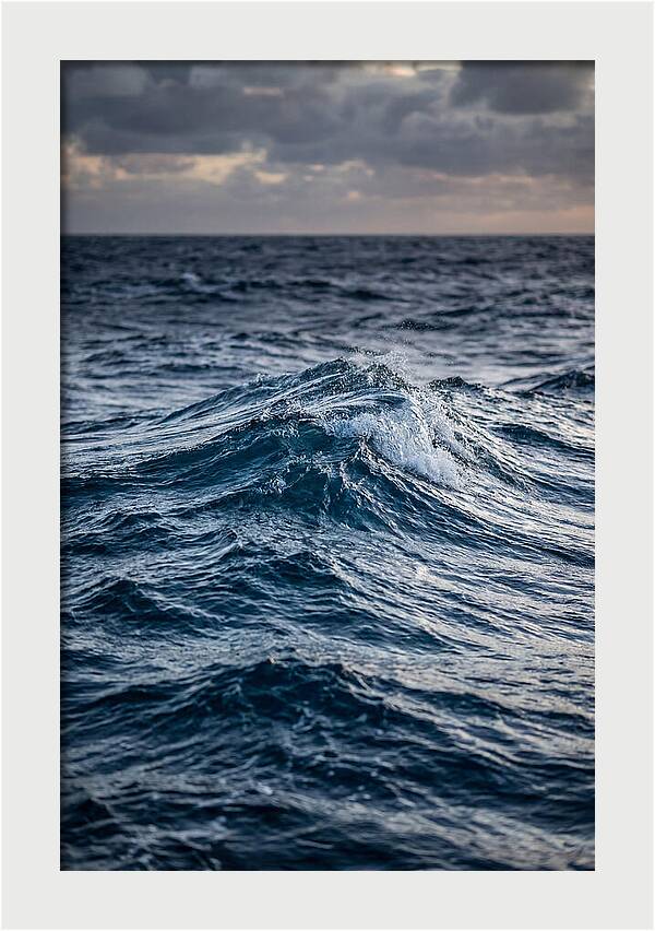 Rolling Swell Ocean