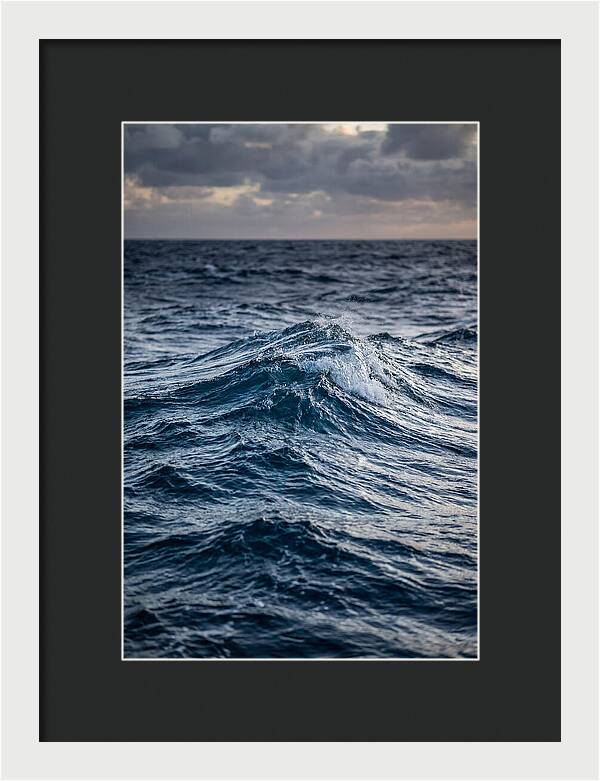 Rolling Swell Ocean