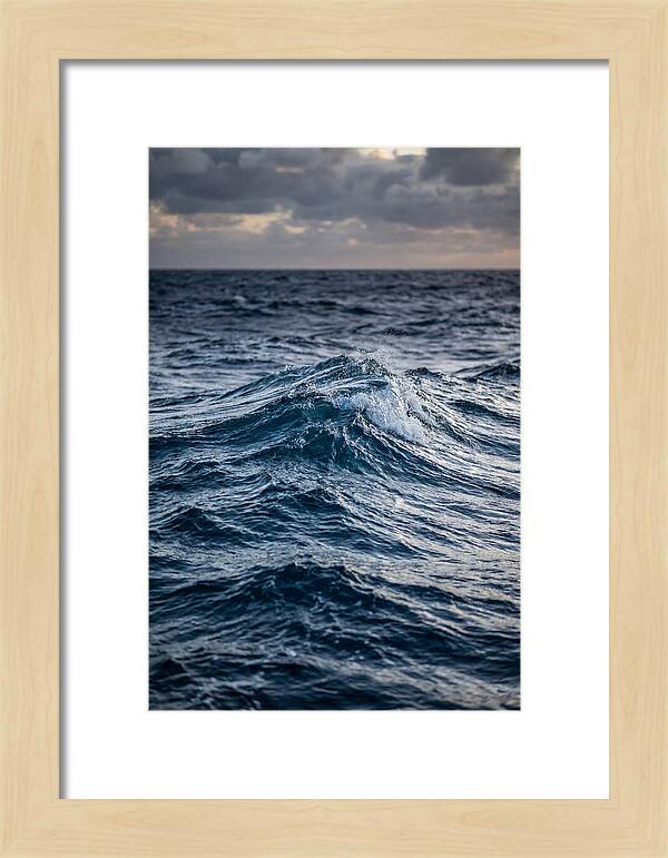 Rolling Swell Ocean