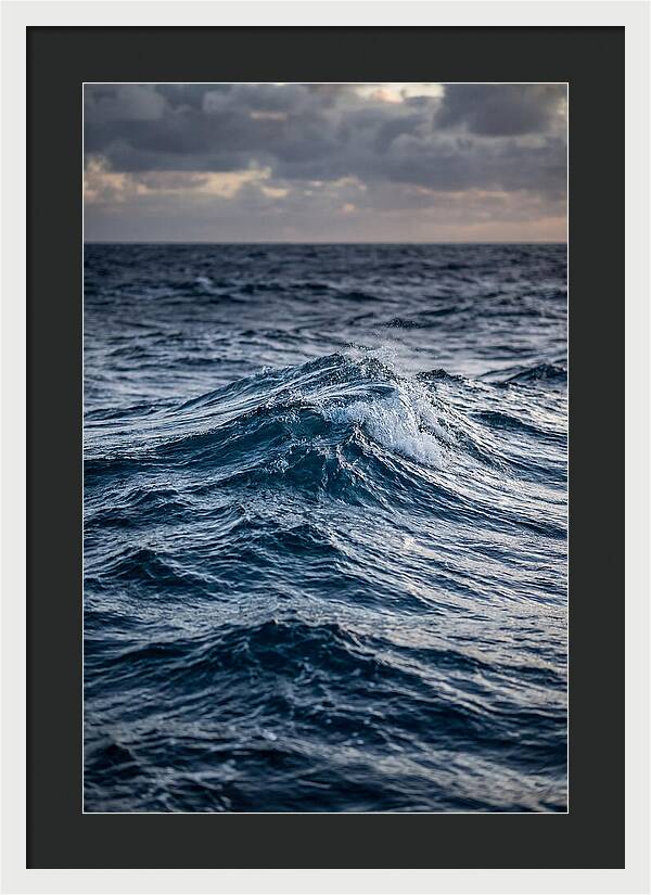 Rolling Swell Ocean
