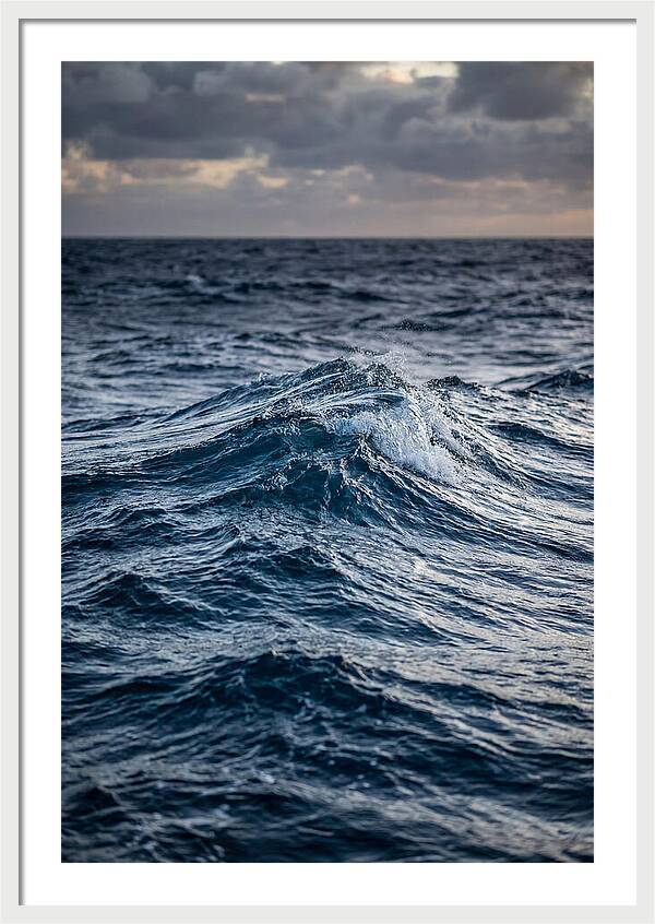 Rolling Swell Ocean
