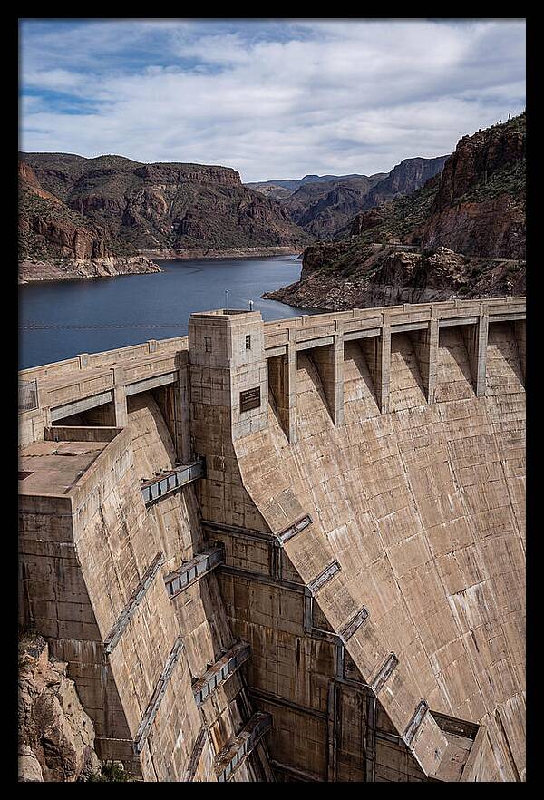 Roosevelt Dam Detail