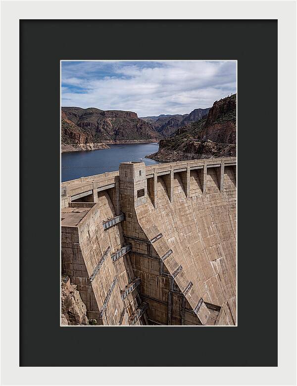 Roosevelt Dam Detail