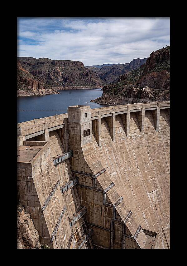Roosevelt Dam Detail