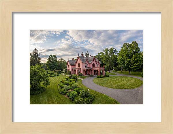 Roseland Cottage Serenity