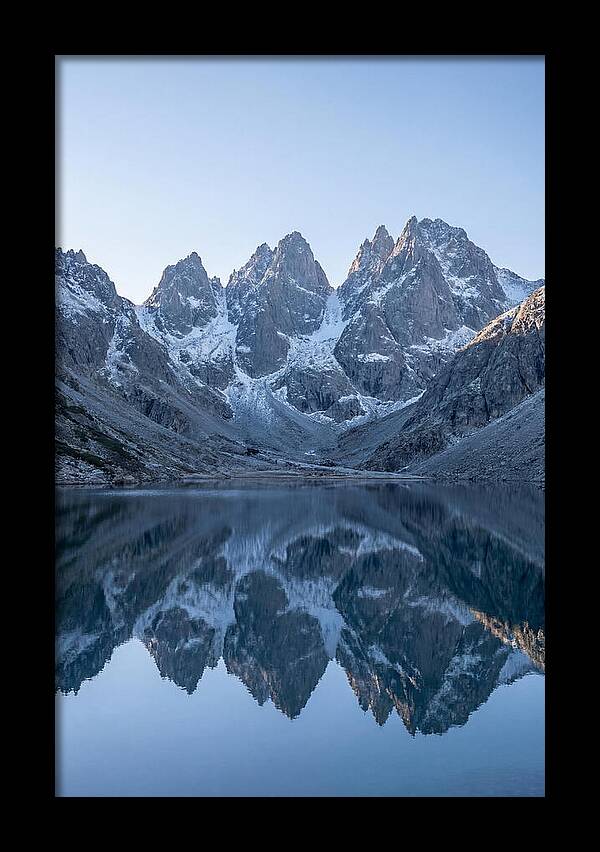 Row Of Iconic Pointed Peaks