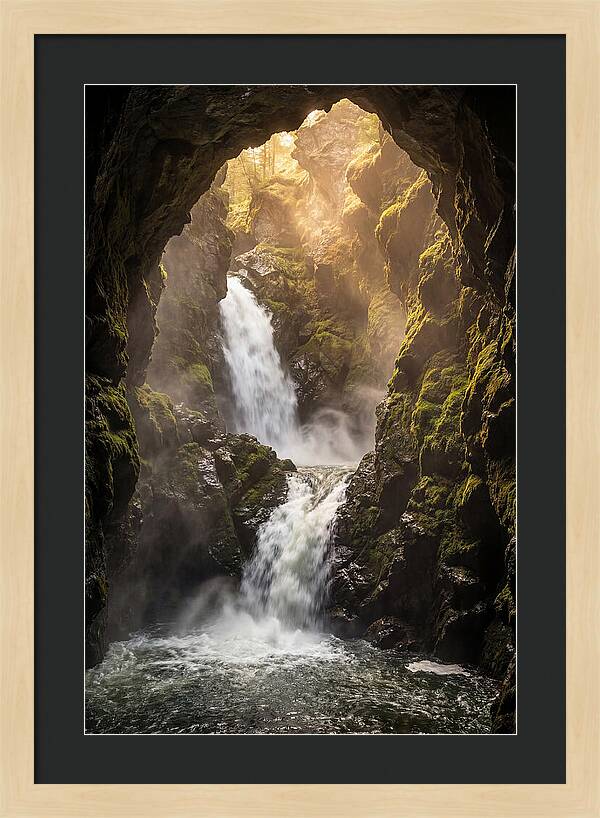 Ruby Falls Cascade