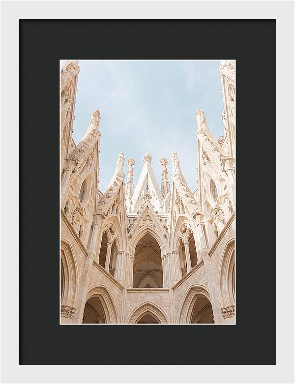 Sagrada Familias Grand View