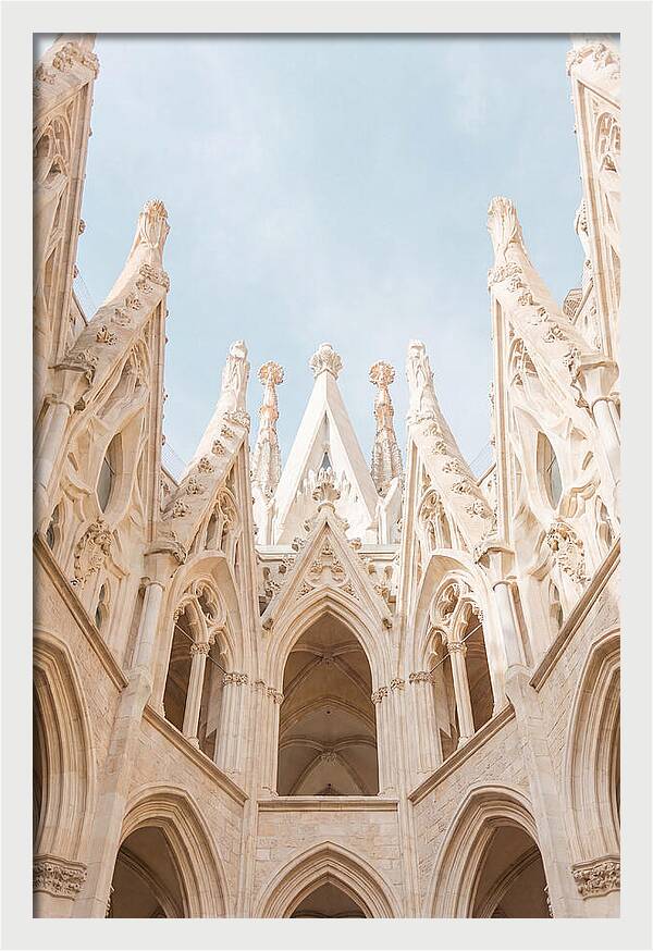 Sagrada Familias Grand View