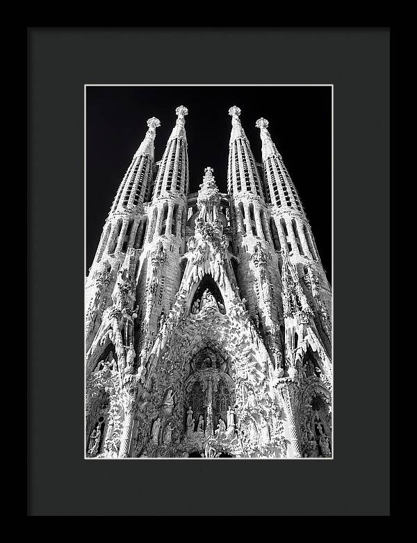 Sagrada Familias Majestic Perspective