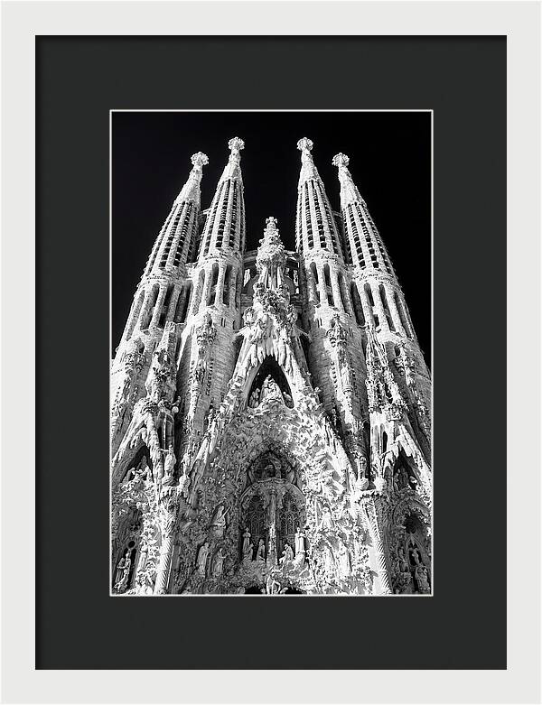 Sagrada Familias Majestic Perspective