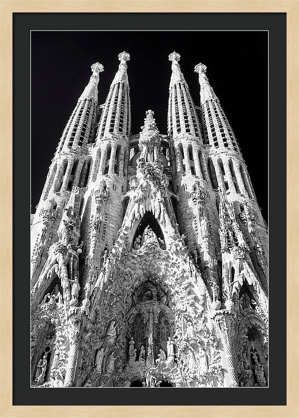 Sagrada Familias Majestic Perspective