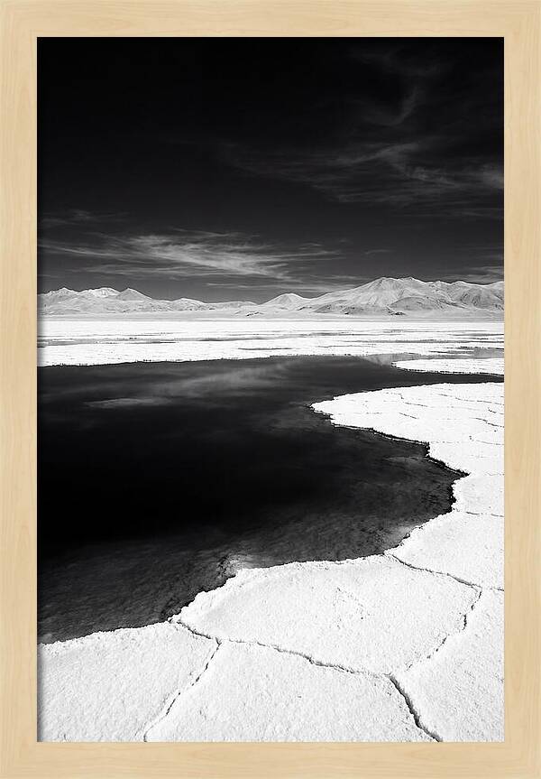 Salar De Uyuni Serenity