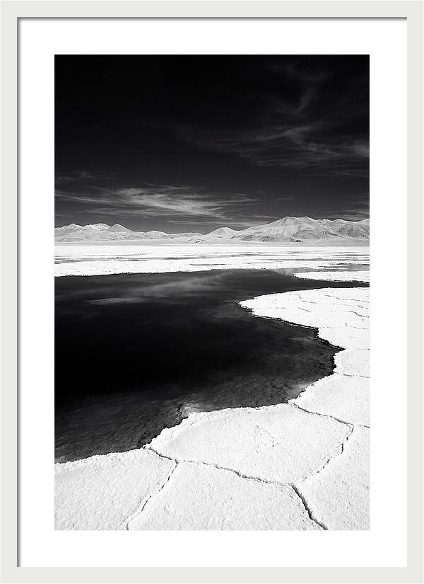 Salar De Uyuni Serenity