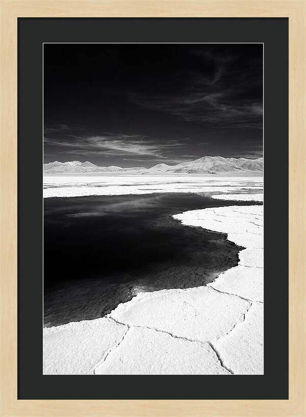 Salar De Uyuni Serenity