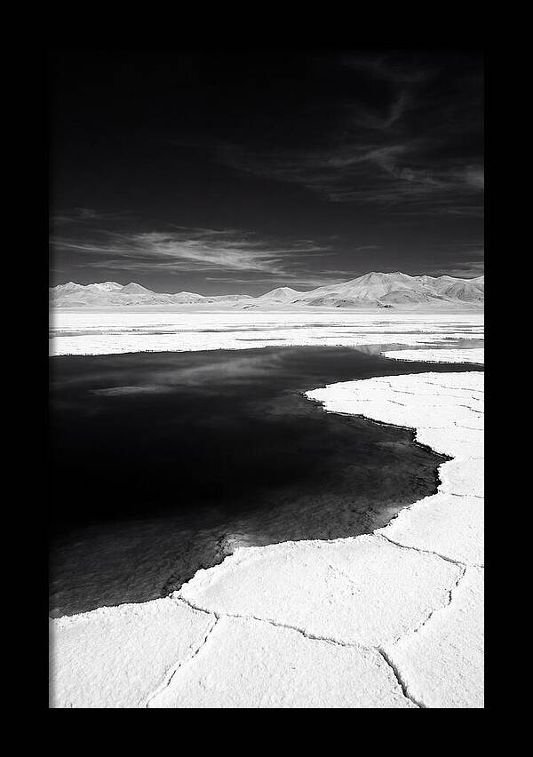 Salar De Uyuni Serenity