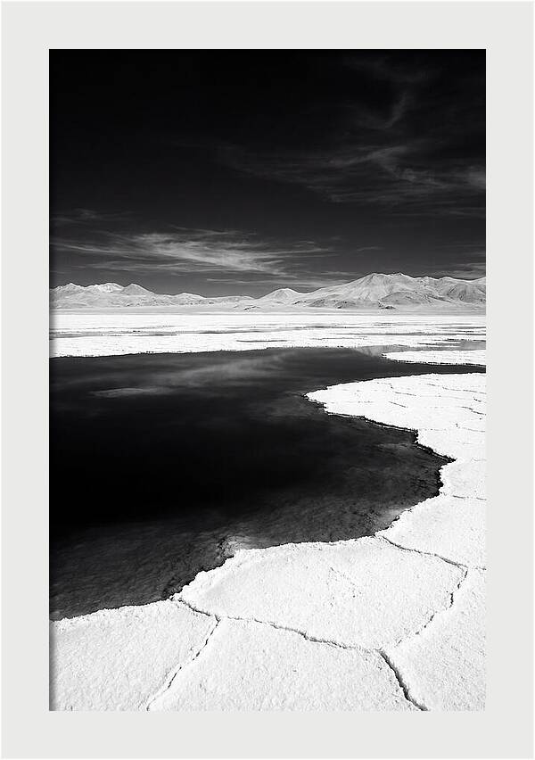 Salar De Uyuni Serenity