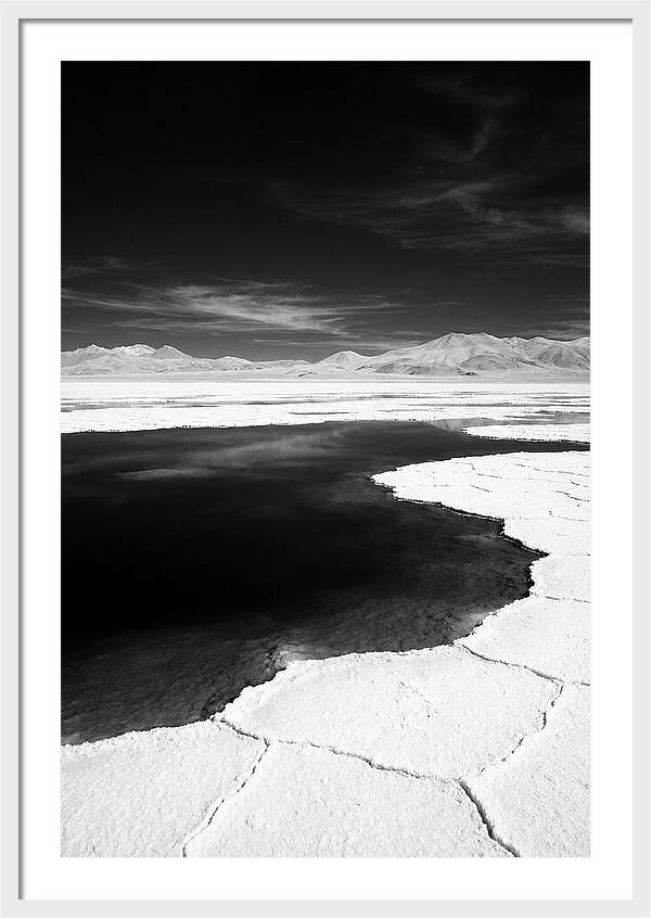 Salar De Uyuni Serenity