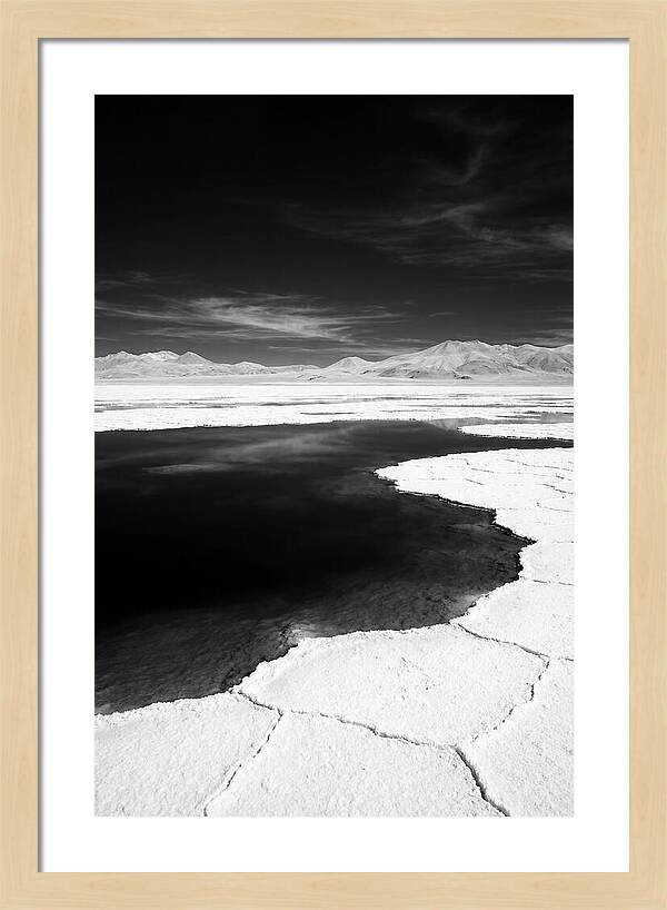 Salar De Uyuni Serenity
