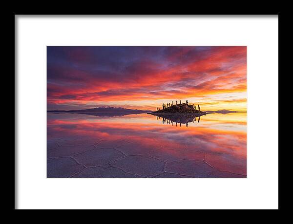 Salar De Uyuni Sunrise Reflection