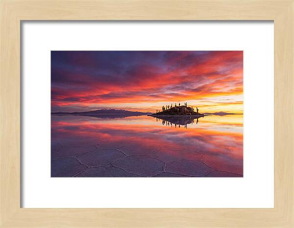 Salar De Uyuni Sunrise Reflection