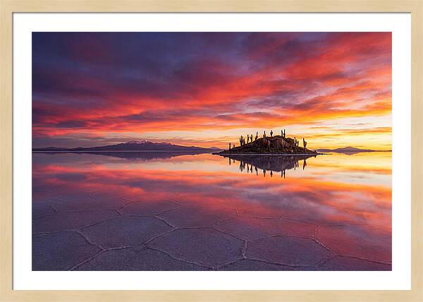 Salar De Uyuni Sunrise Reflection